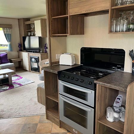 275 - Butlins Skegness, Pet Friendly And Wifi - Meadow Lakes Caravan & Lodge Hire อินโกลด์เมลส์ ภายนอก รูปภาพ