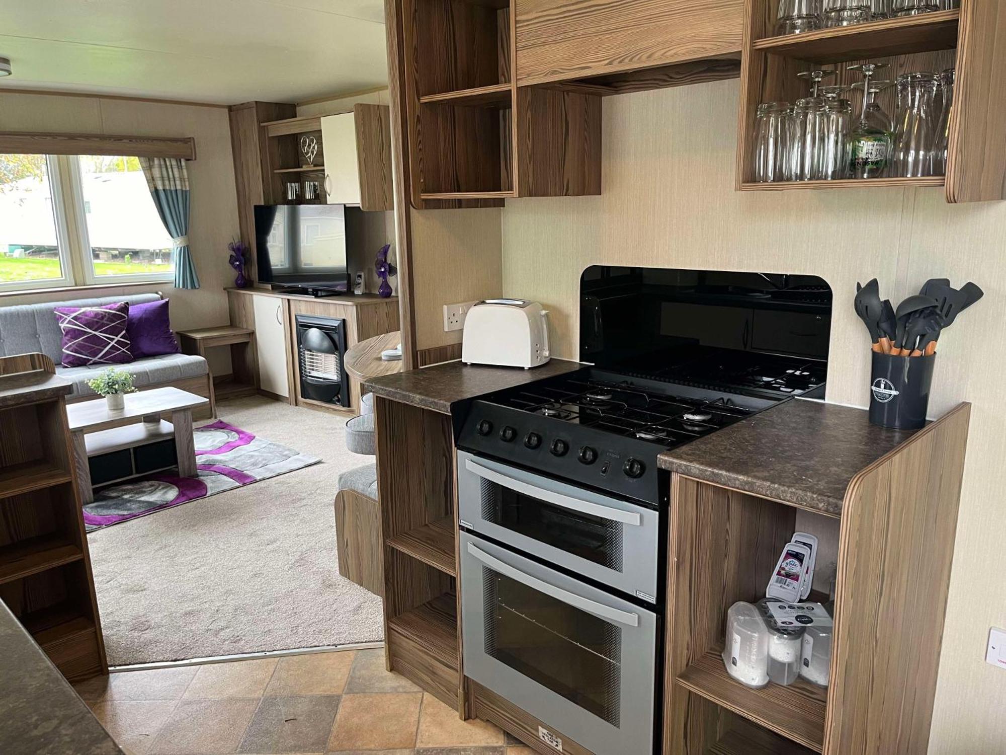 275 - Butlins Skegness, Pet Friendly And Wifi - Meadow Lakes Caravan & Lodge Hire อินโกลด์เมลส์ ภายนอก รูปภาพ