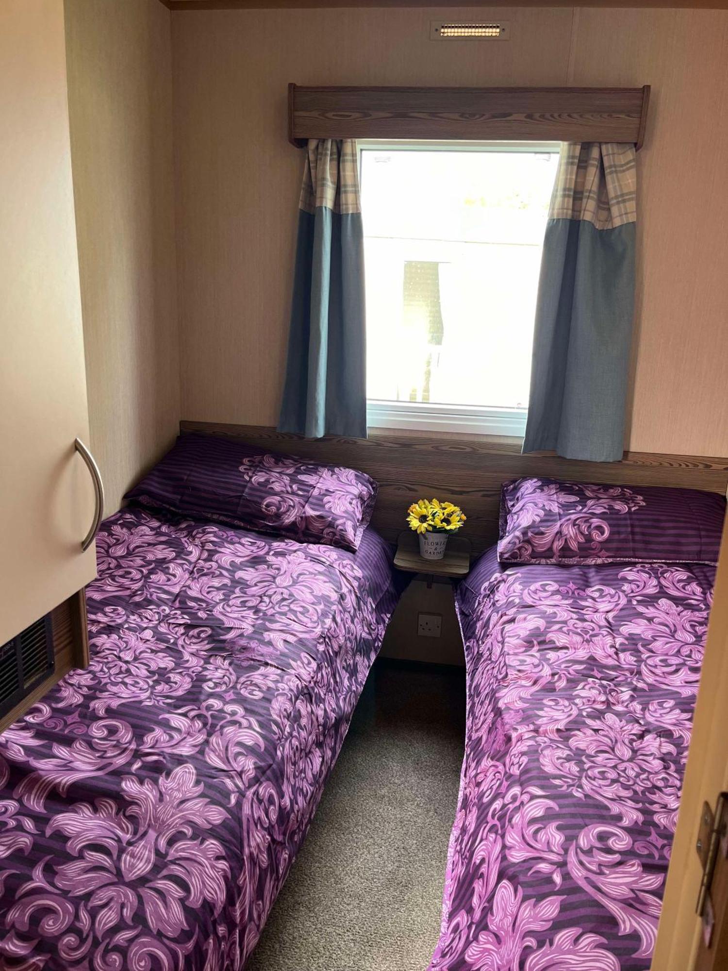 275 - Butlins Skegness, Pet Friendly And Wifi - Meadow Lakes Caravan & Lodge Hire อินโกลด์เมลส์ ภายนอก รูปภาพ
