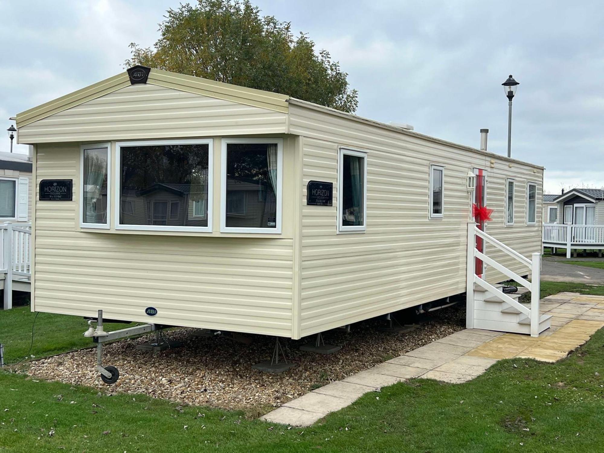 275 - Butlins Skegness, Pet Friendly And Wifi - Meadow Lakes Caravan & Lodge Hire อินโกลด์เมลส์ ภายนอก รูปภาพ